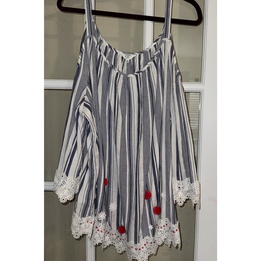 NWT Crown & Ivy Curvy Blue white striped cold shoulder peasant shirt pom poms